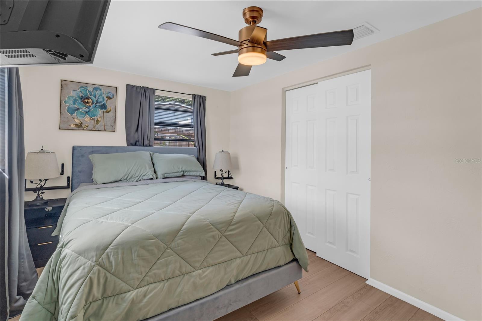 1400 JENNINGS DR — photo 13