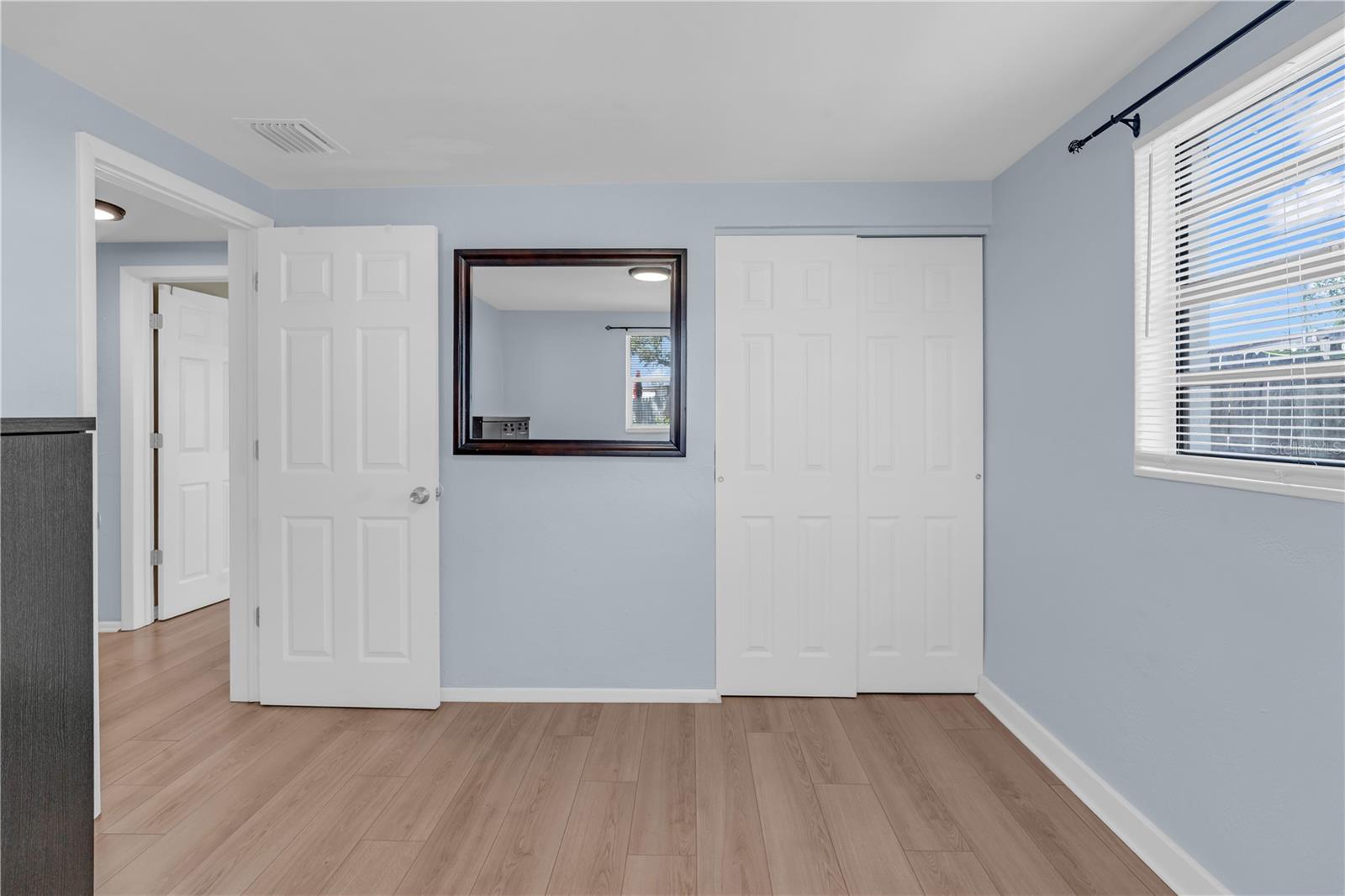 1400 JENNINGS DR — photo 18