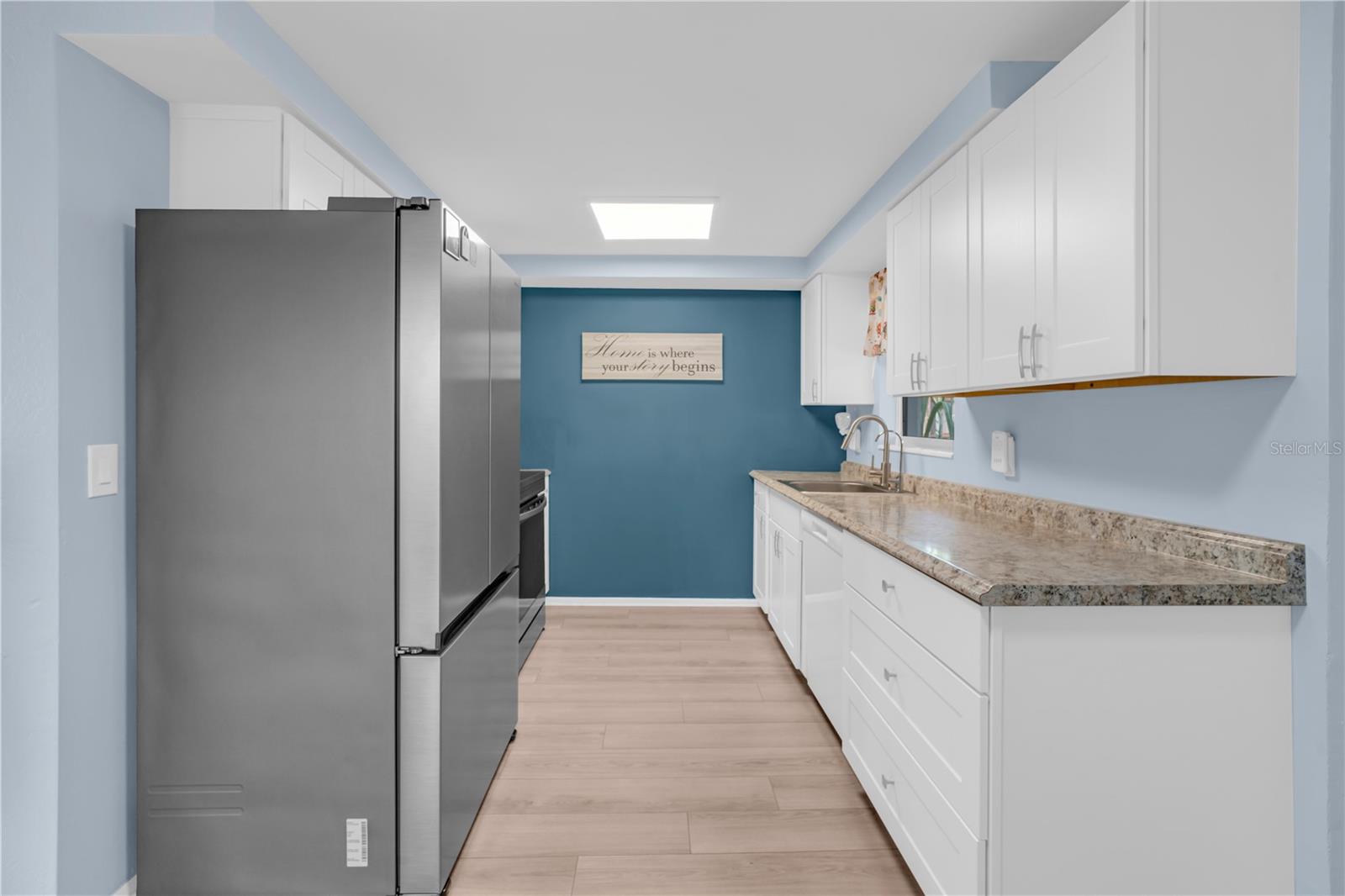 1400 JENNINGS DR — photo 6