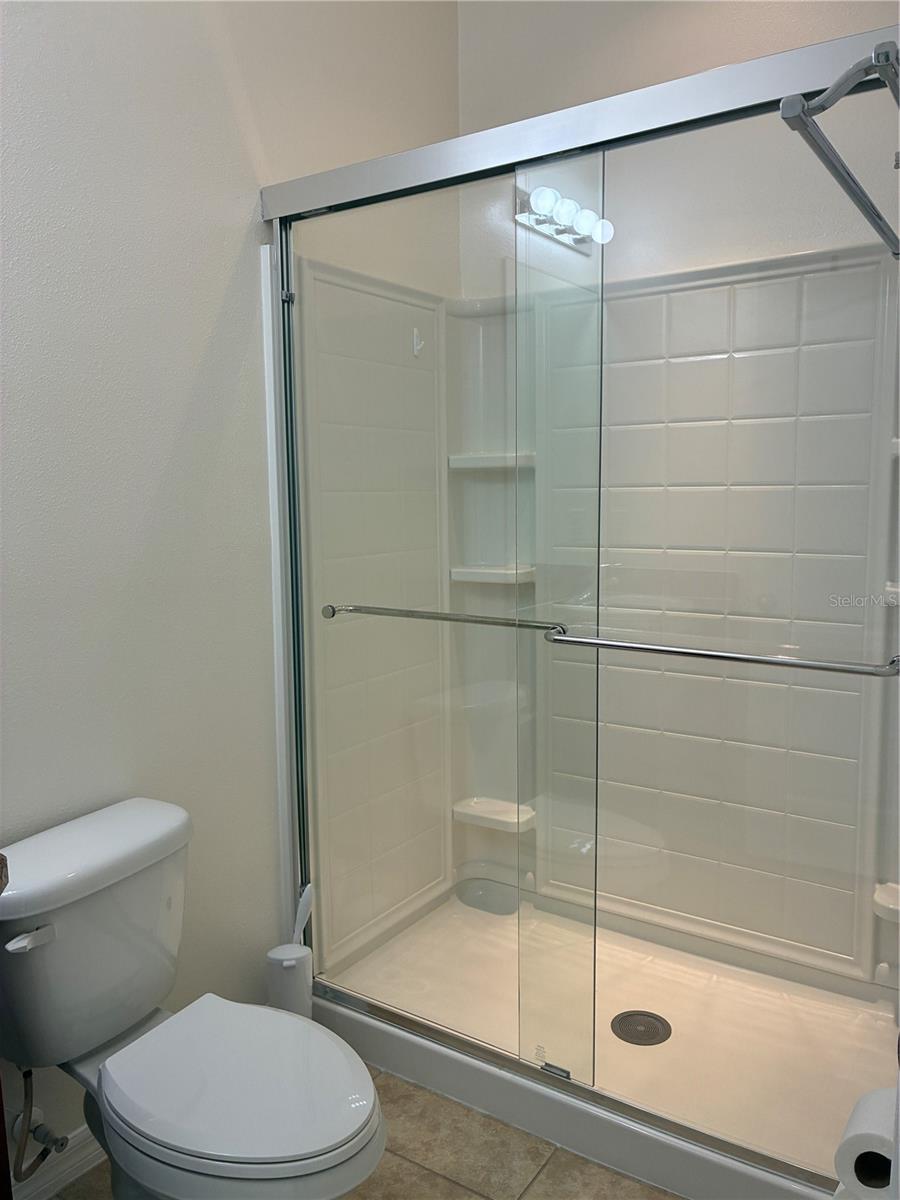 5401 SUNCATCHER DR — photo 15