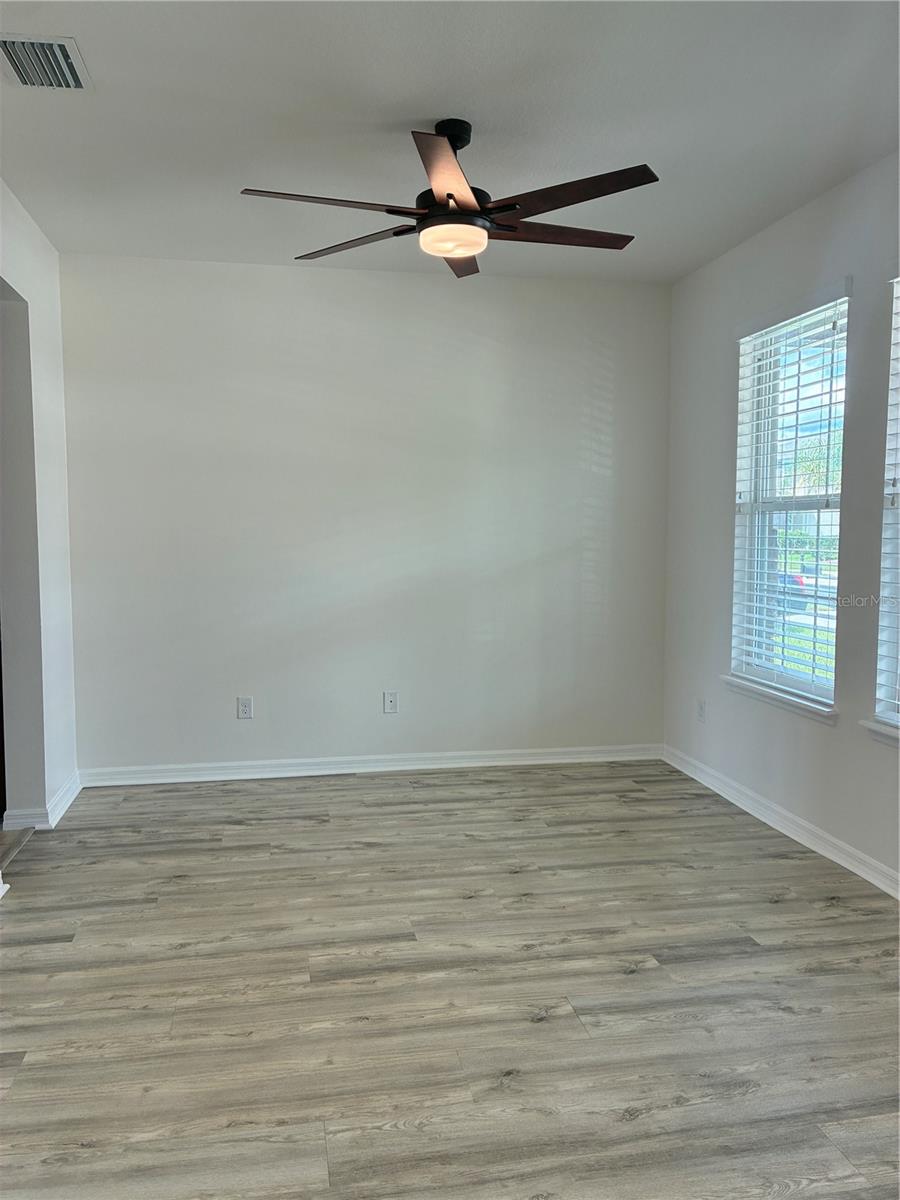 5401 SUNCATCHER DR — photo 4