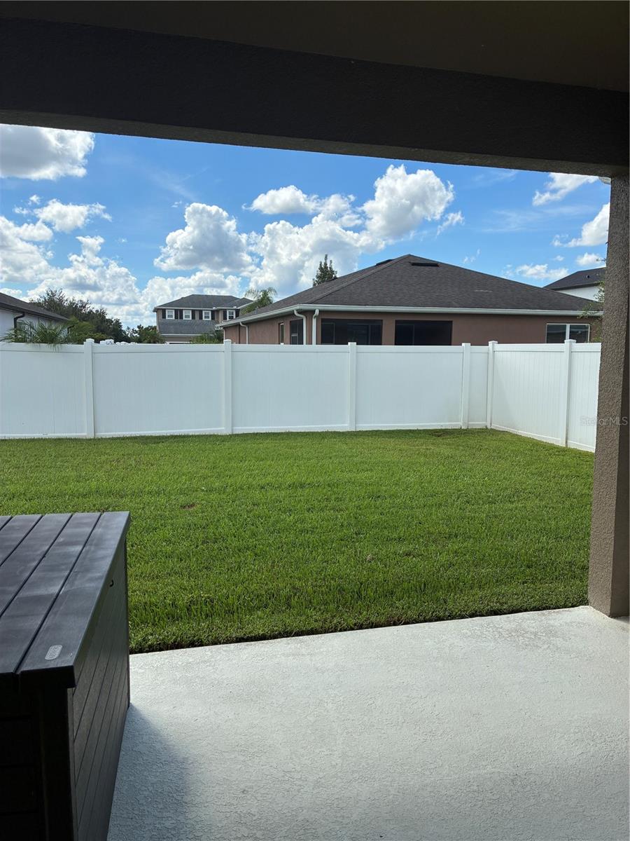 5401 SUNCATCHER DR — photo 36