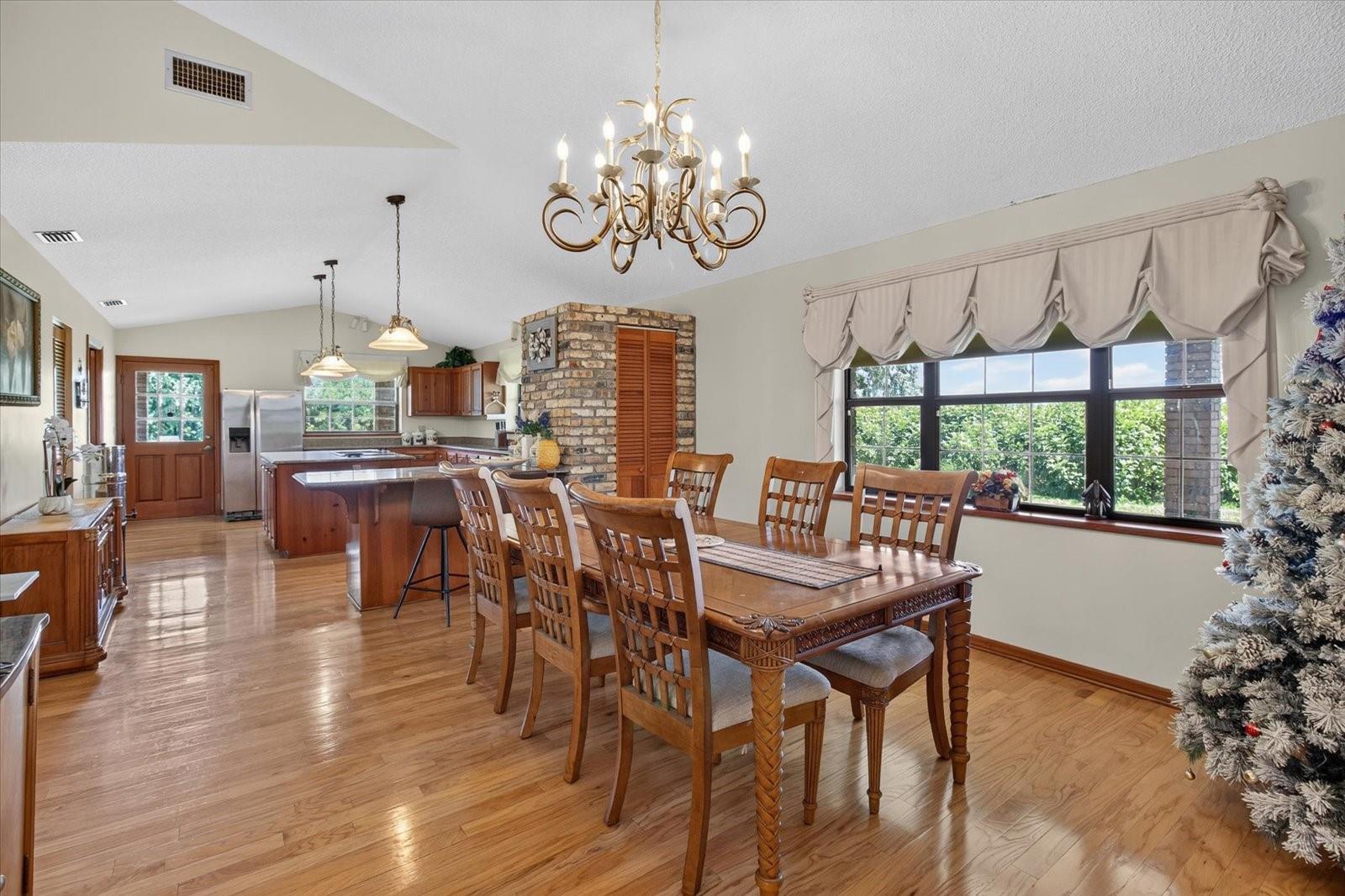 9229 FORT KING RD — photo 25