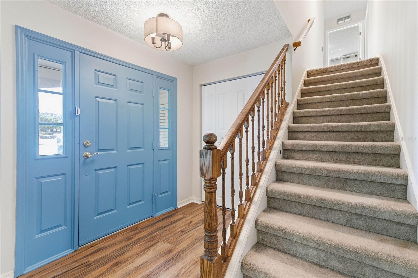 1304 TREETOP DR — photo 28