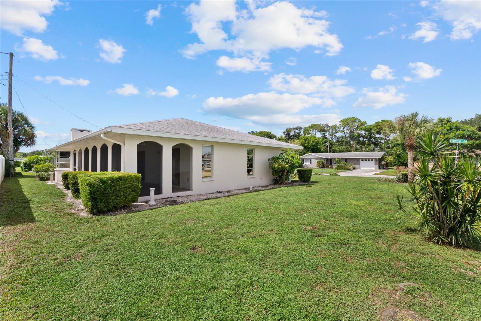 3378 KENMORE DR — photo 30