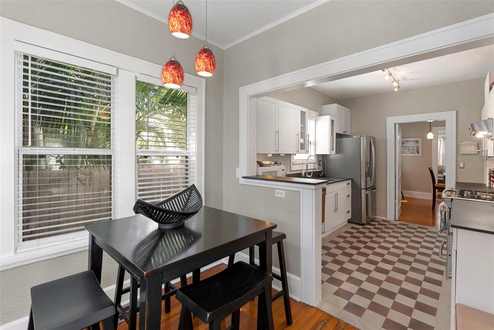 2842 DARTMOUTH AVE N — photo 18