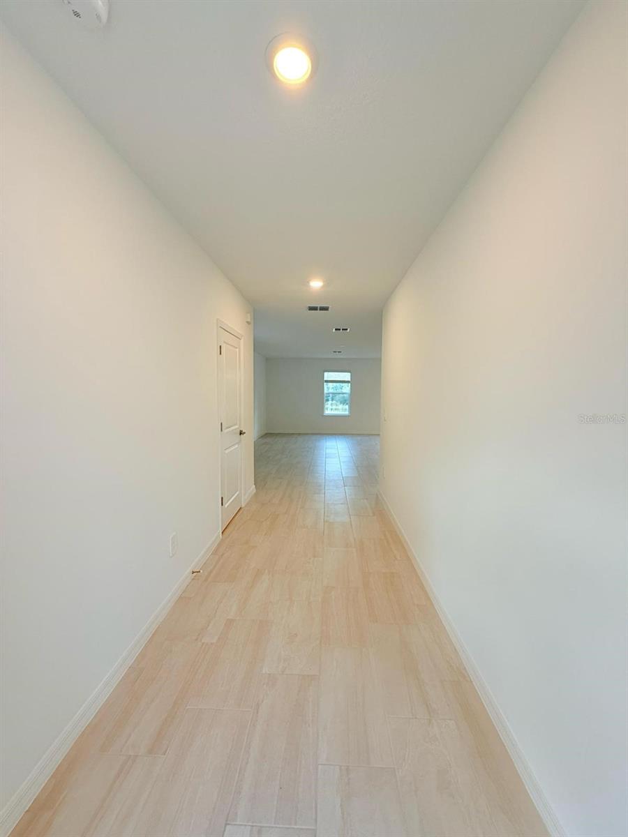 17602 PLEASANTVIEW BLVD — photo 20