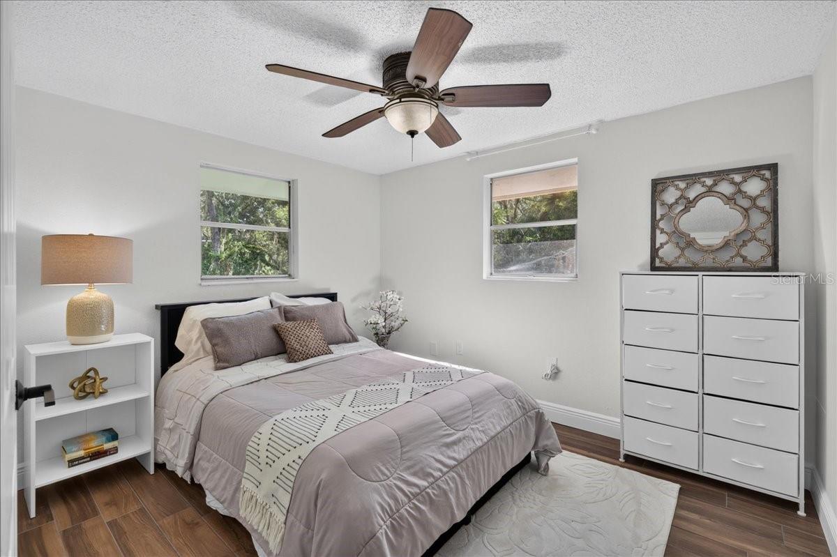 4417 RIVER DR — photo 23