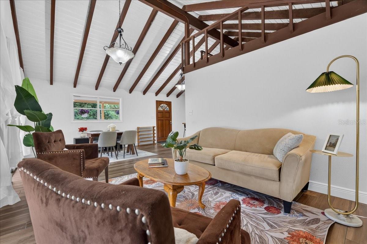 4417 RIVER DR — photo 10