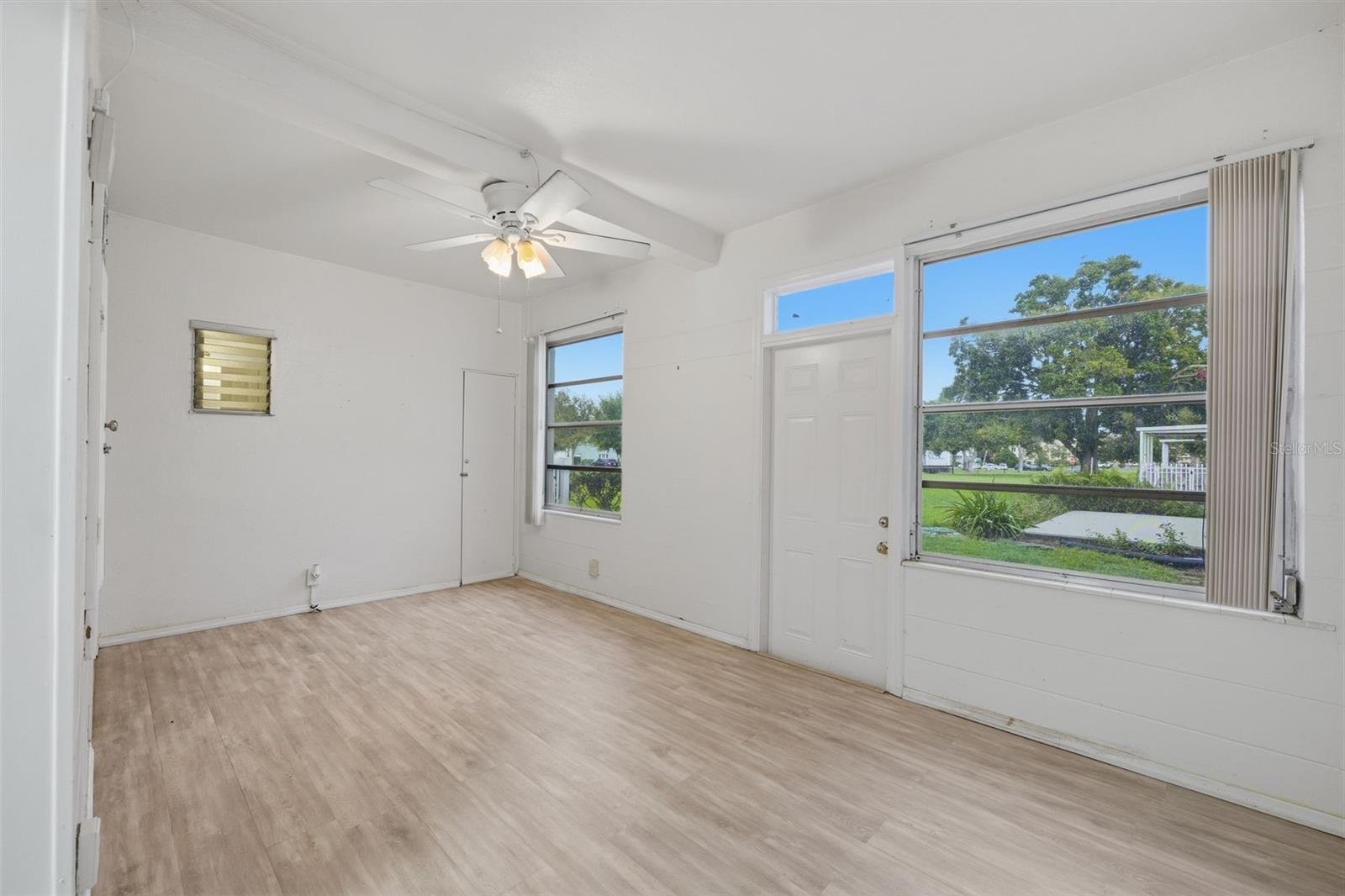 2434 AUSTRALIA WAY E #10 — photo 8