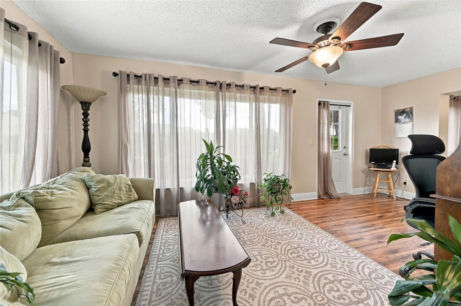 8352 ANNWOOD RD #8352 — photo 10