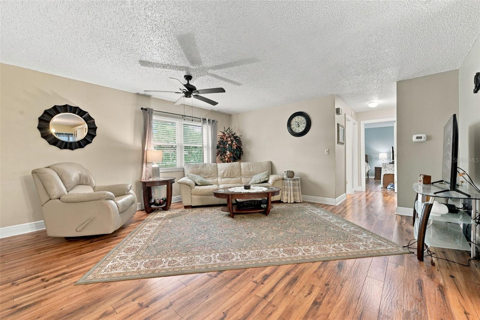 8352 ANNWOOD RD #8352 — photo 3