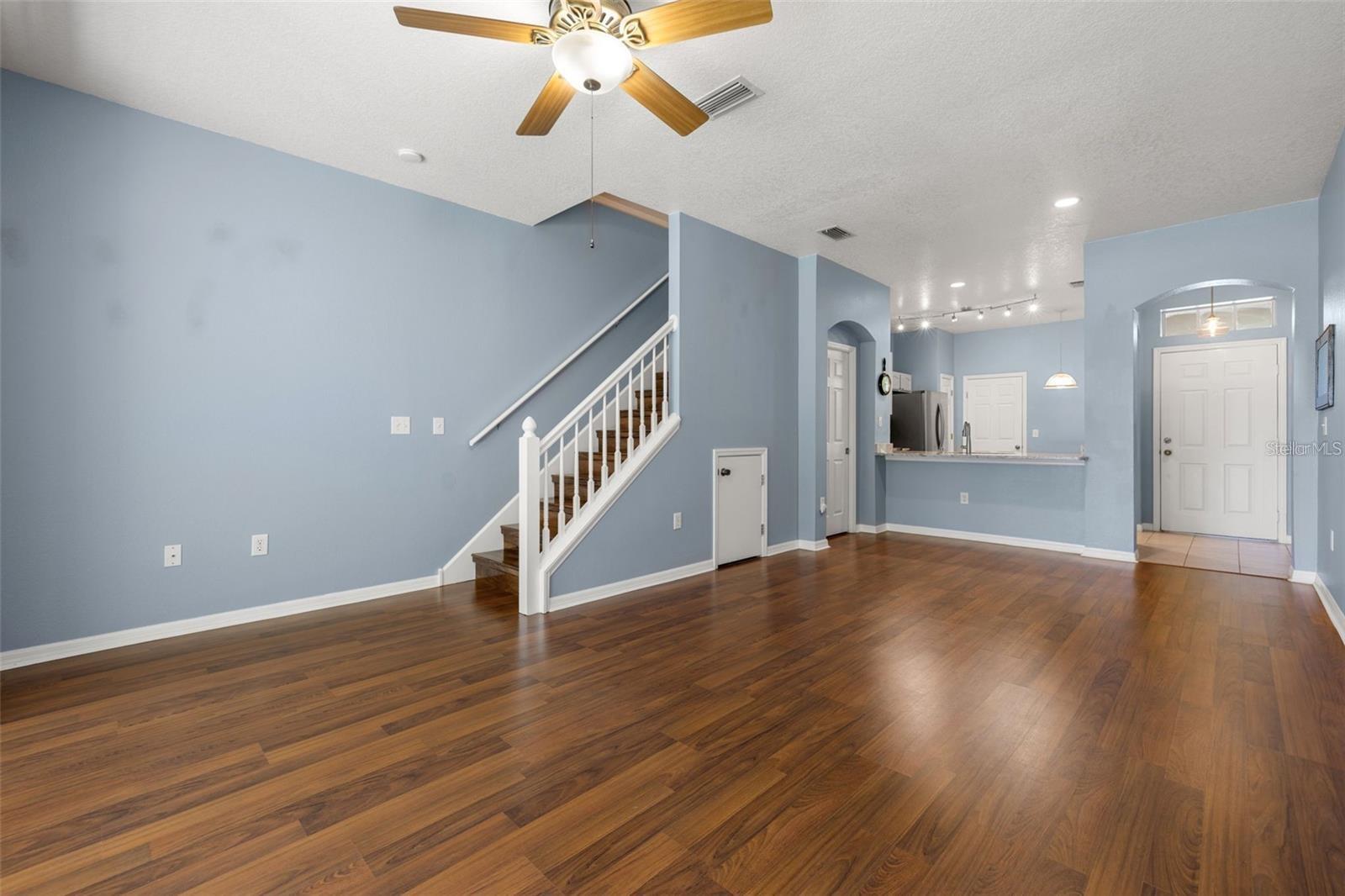 11034 WINDSOR PLACE CIR — photo 3