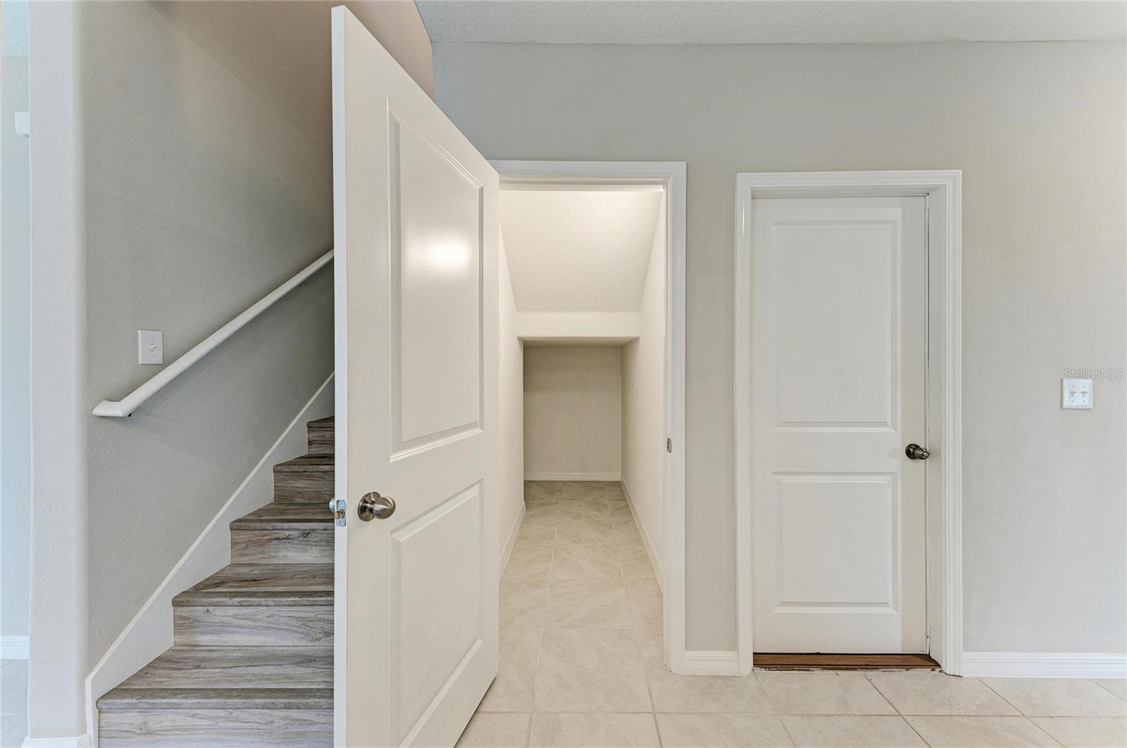 7116 FERN GARDEN CT — photo 36