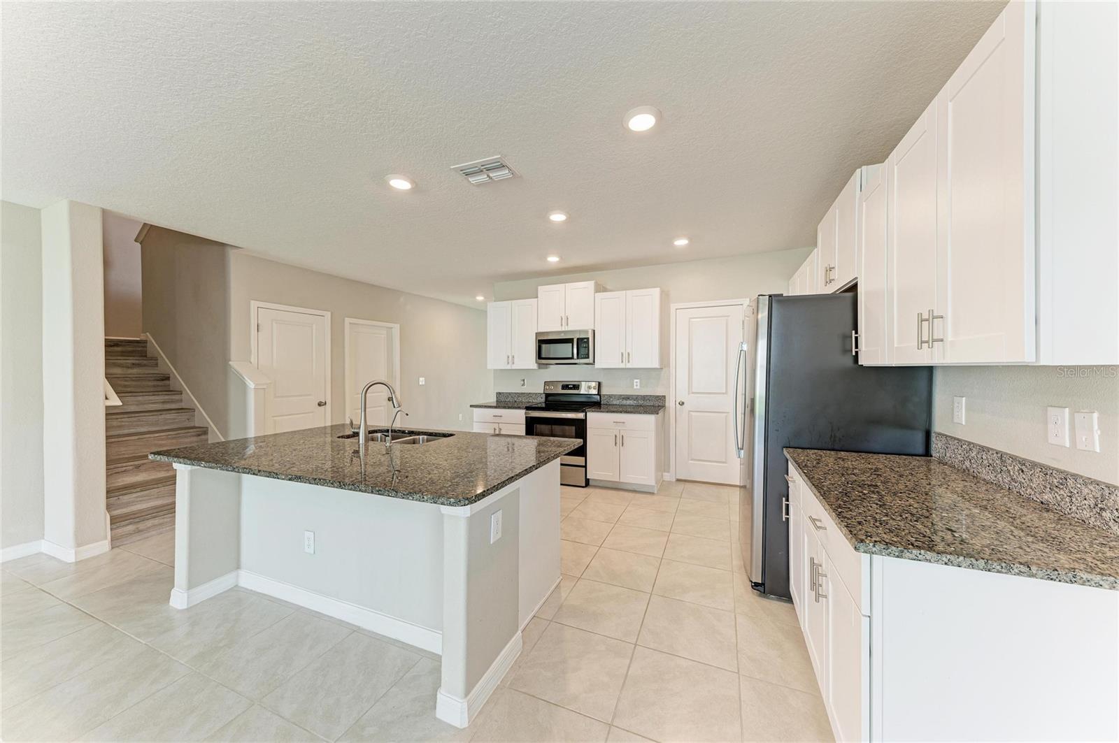 7116 FERN GARDEN CT — photo 15