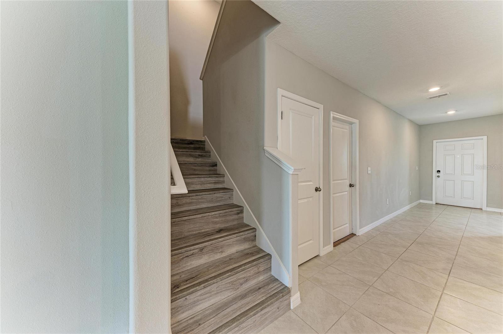 7116 FERN GARDEN CT — photo 38