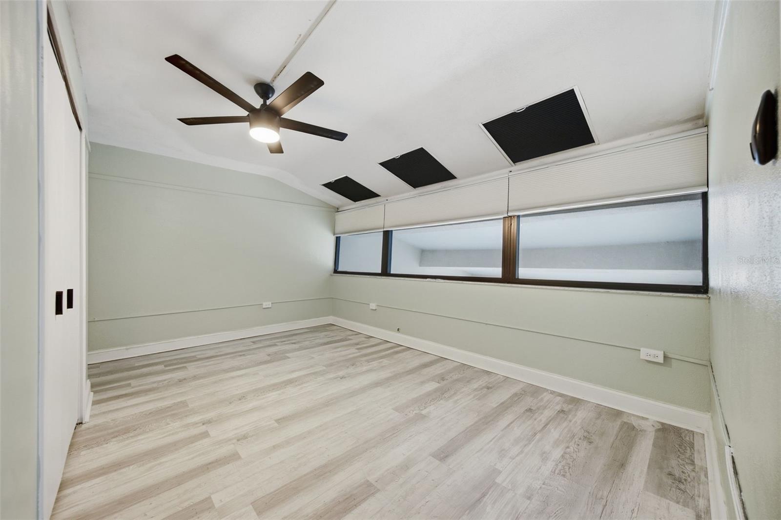 4141 BAYSHORE BLVD #205 — photo 13