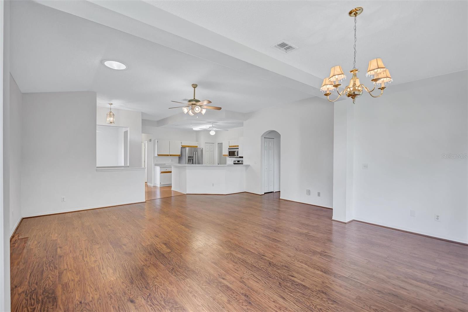2620 NEWCOMB CT — photo 10