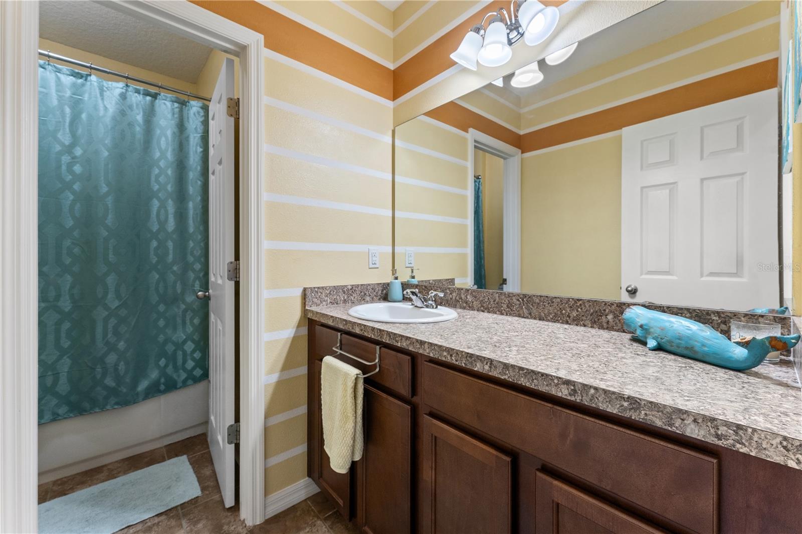 23036 WOOD VIOLET CT — photo 16