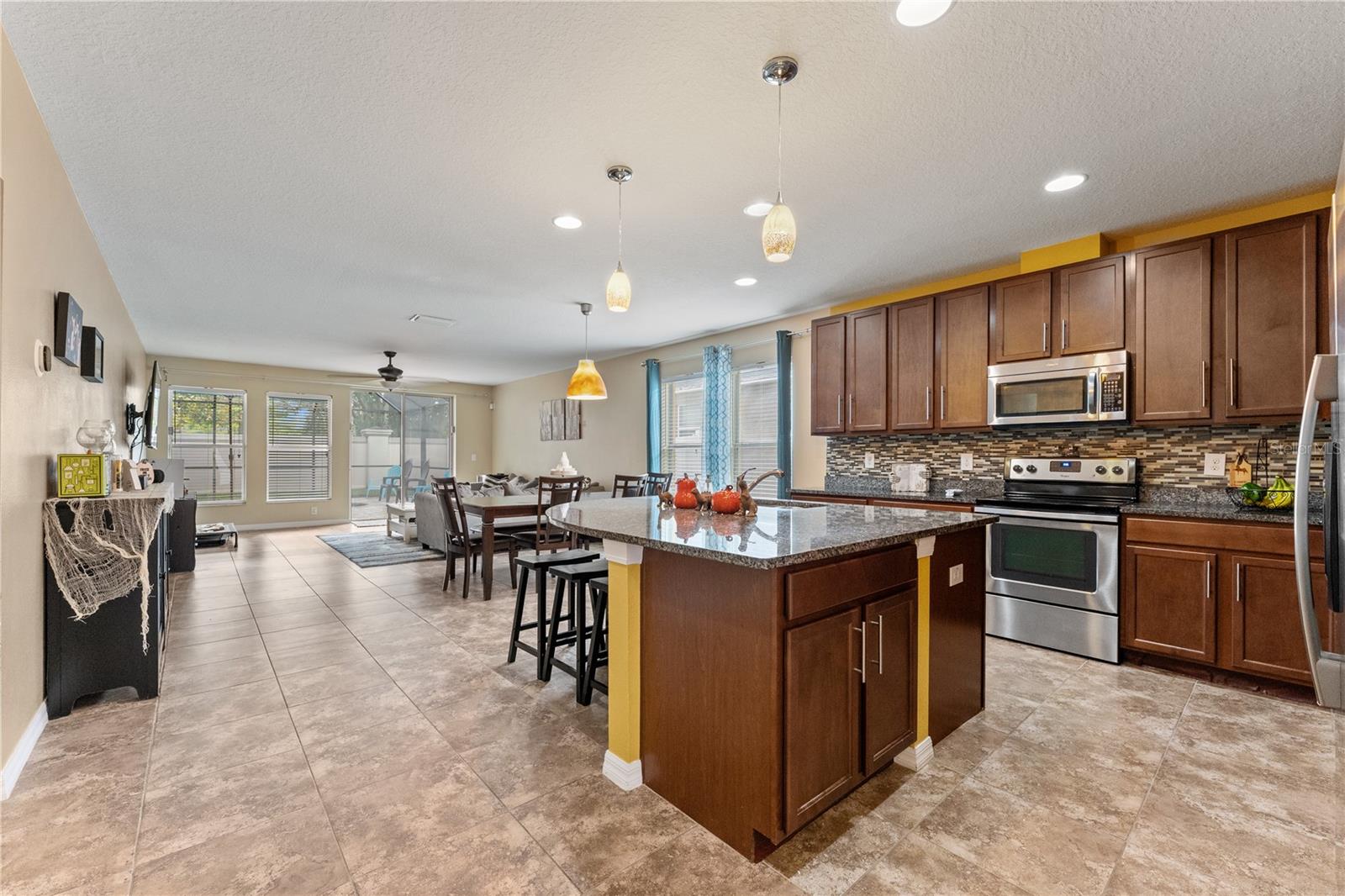 23036 WOOD VIOLET CT — photo 8