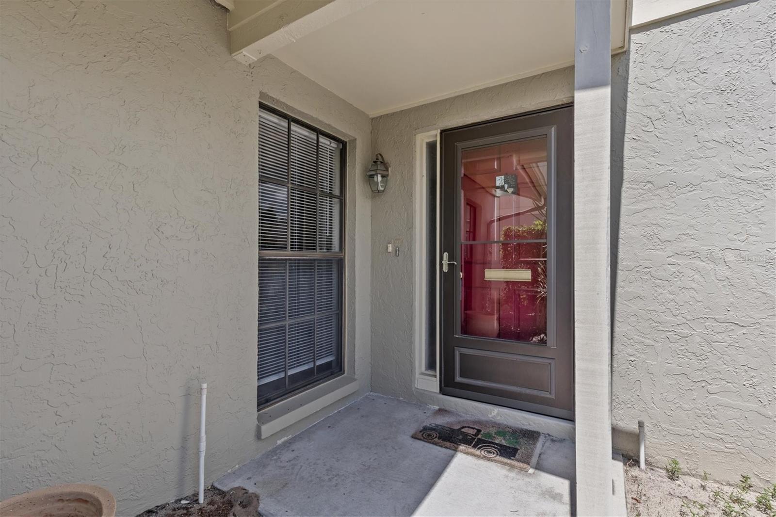 1 WINDRUSH BAY DR — photo 4