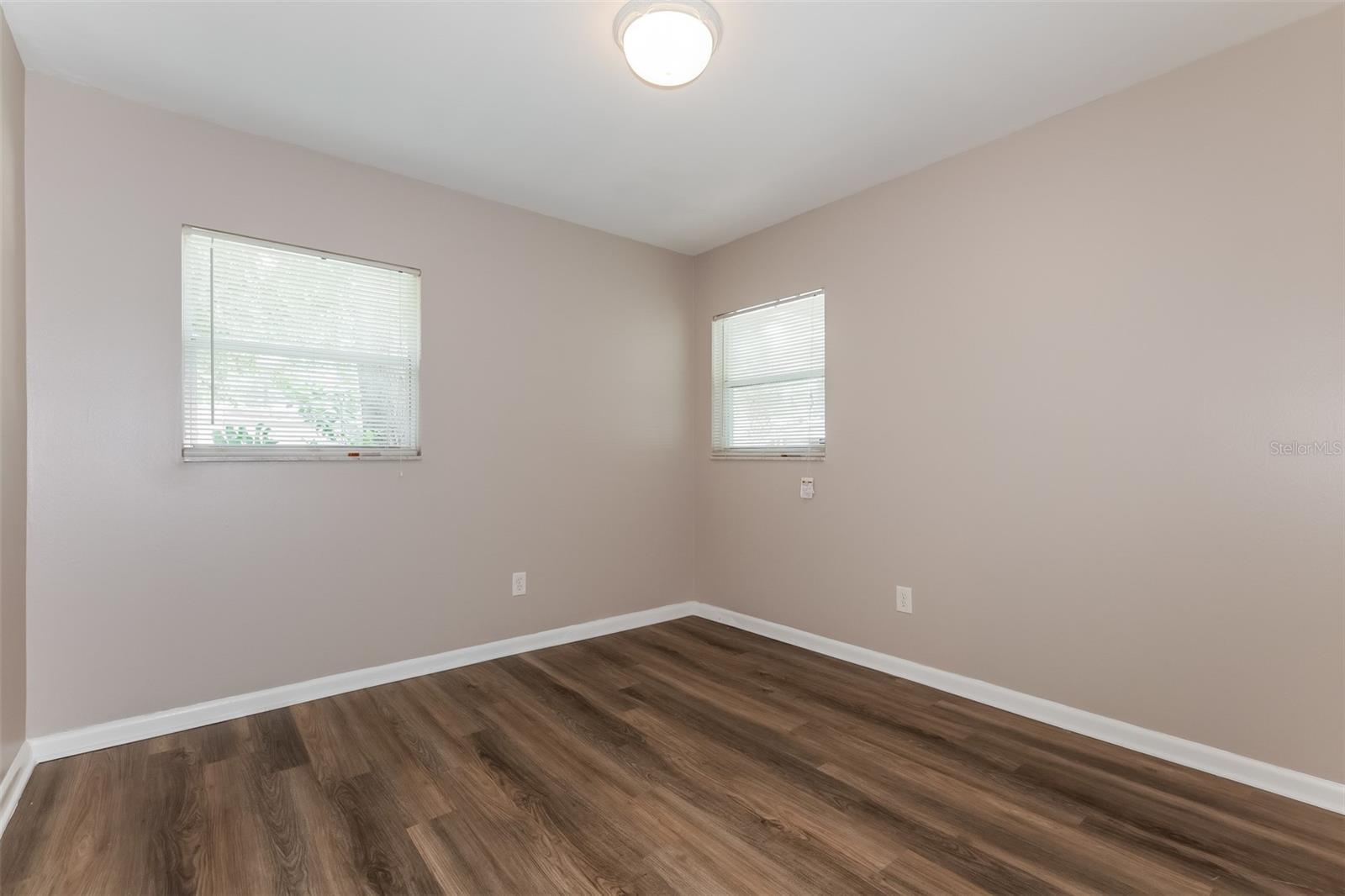 7602 PINE HILL DR — photo 12