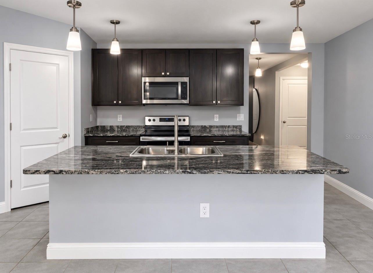 38408 SONNET LANDING — photo 6