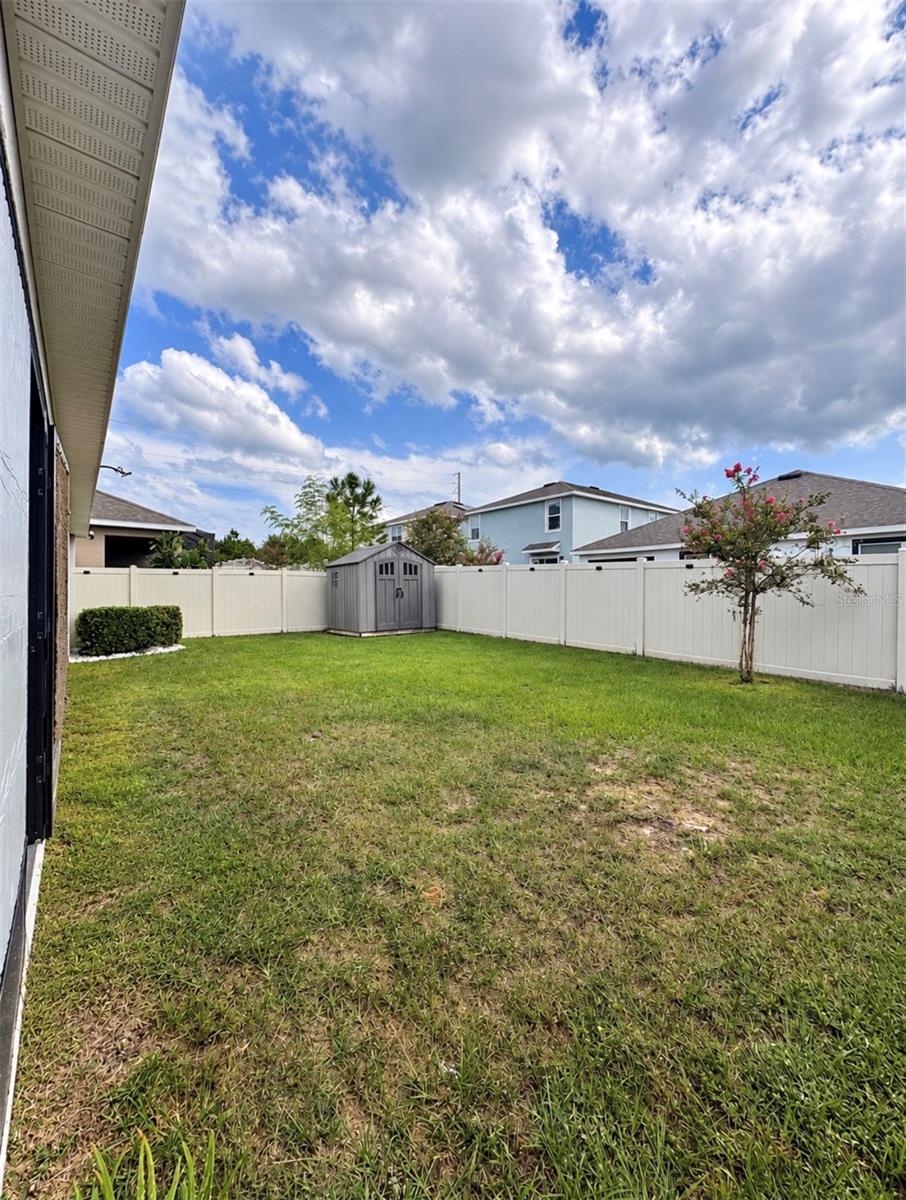 38408 SONNET LANDING — photo 31