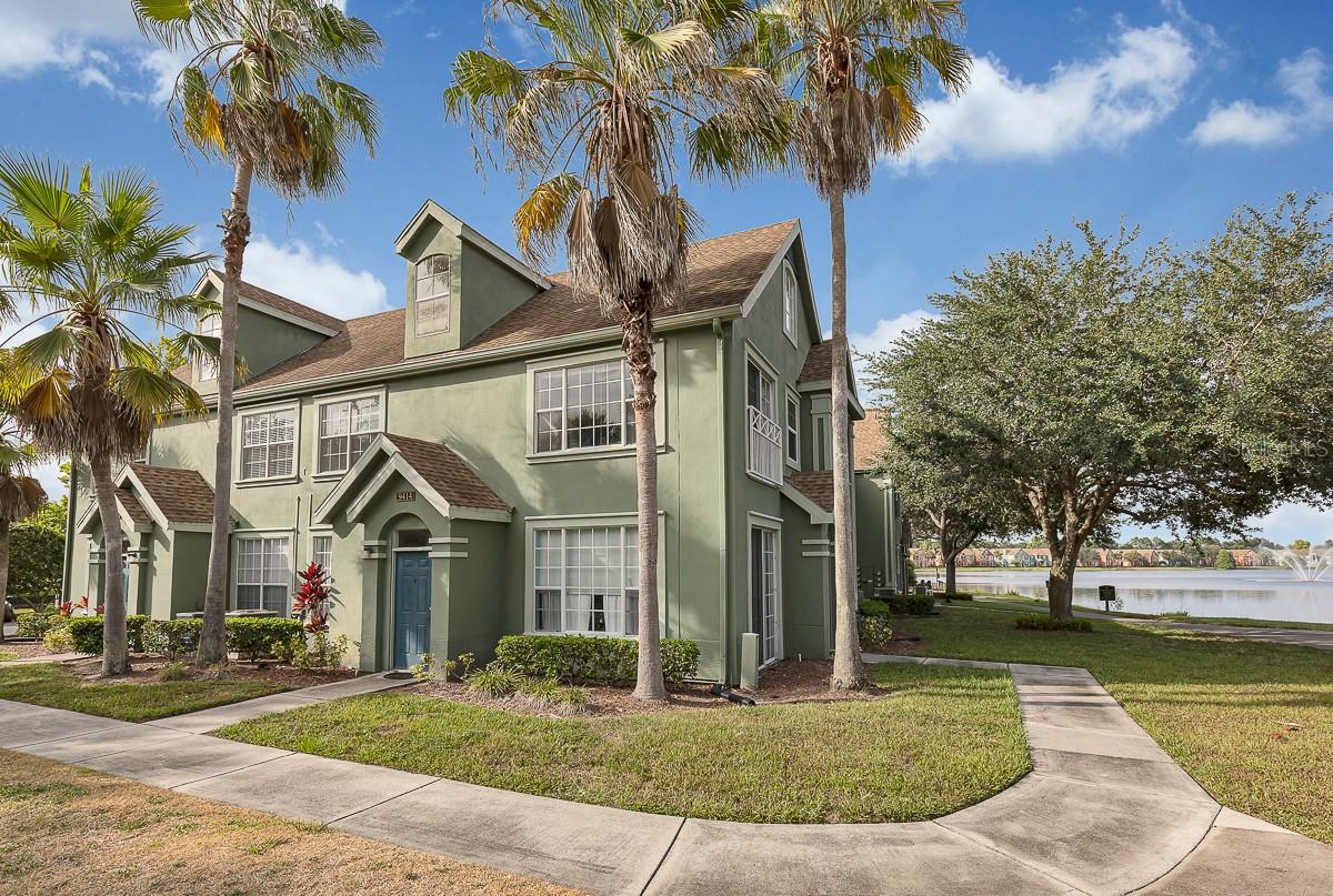 9414 LAKE CHASE ISLAND WAY #9414 — photo 4