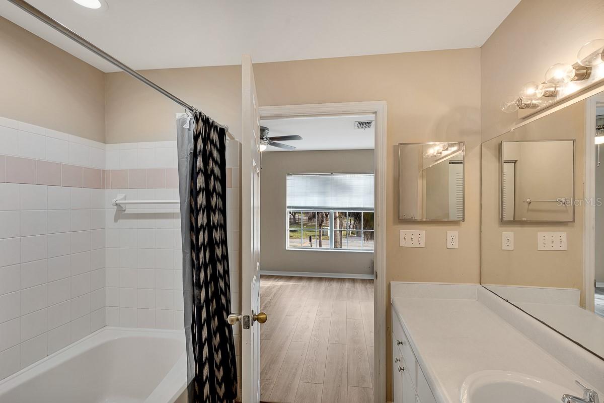 9414 LAKE CHASE ISLAND WAY #9414 — photo 19