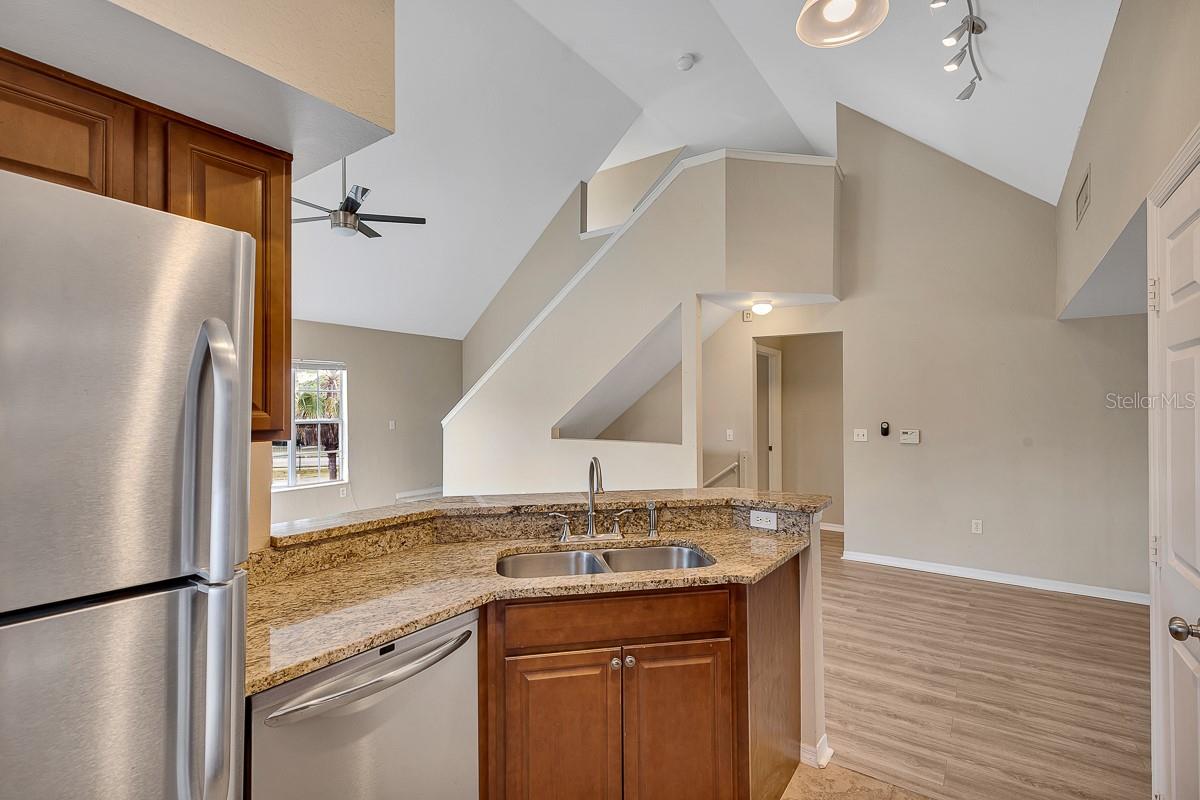 9414 LAKE CHASE ISLAND WAY #9414 — photo 10