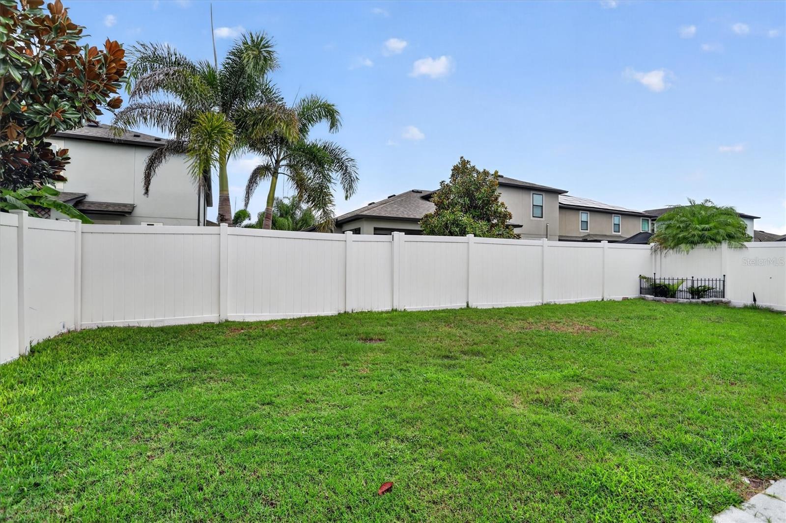 11418 AMAPOLA BLOOM CT — photo 32