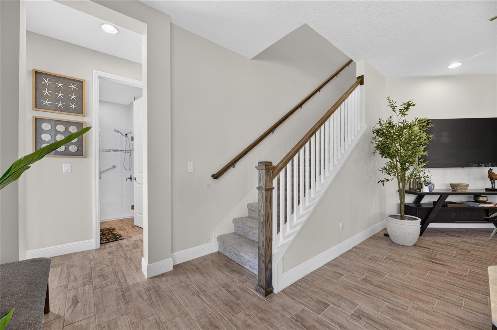 9125 WARM SPRINGS CIR — photo 20