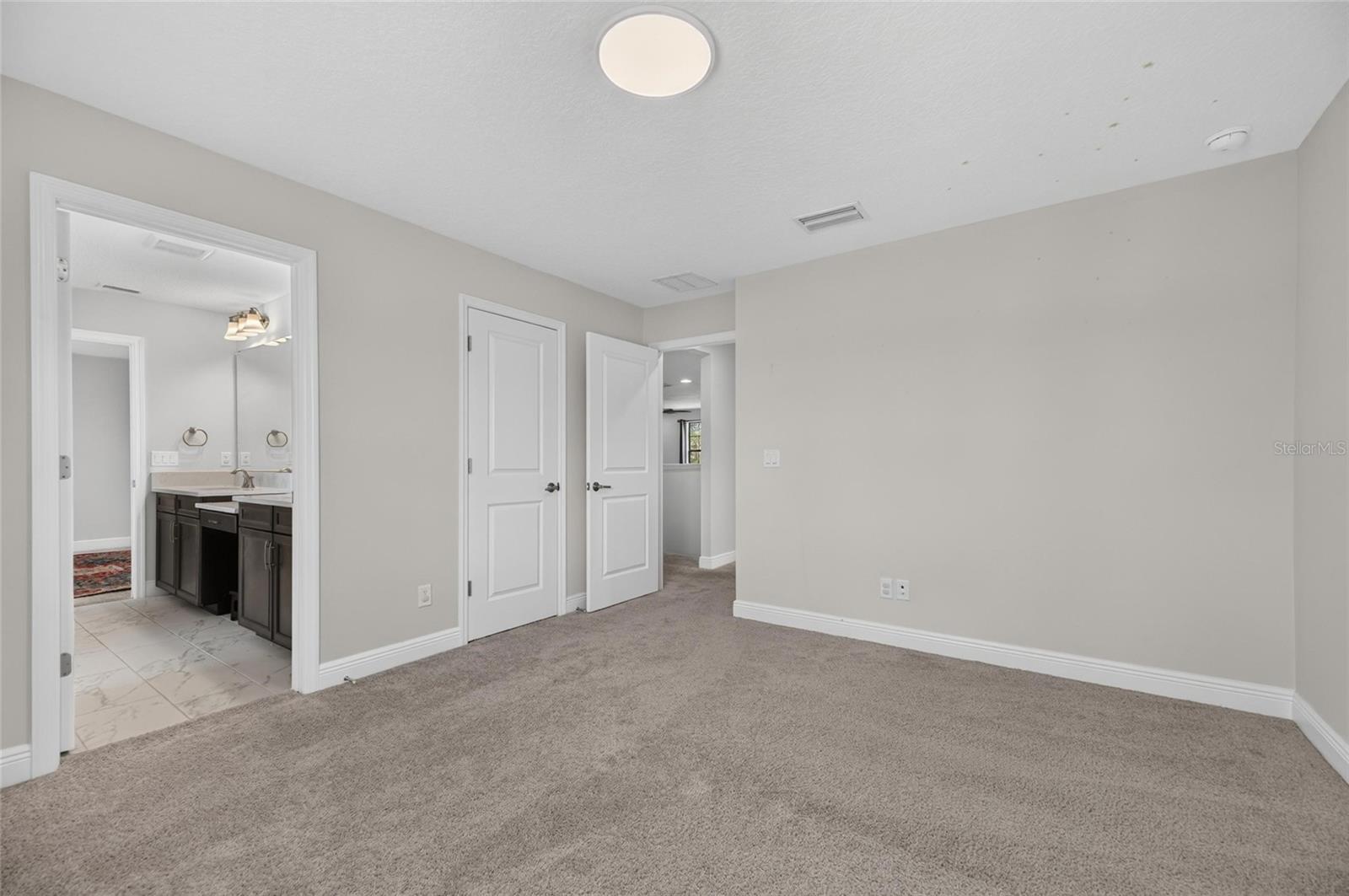 9125 WARM SPRINGS CIR — photo 33