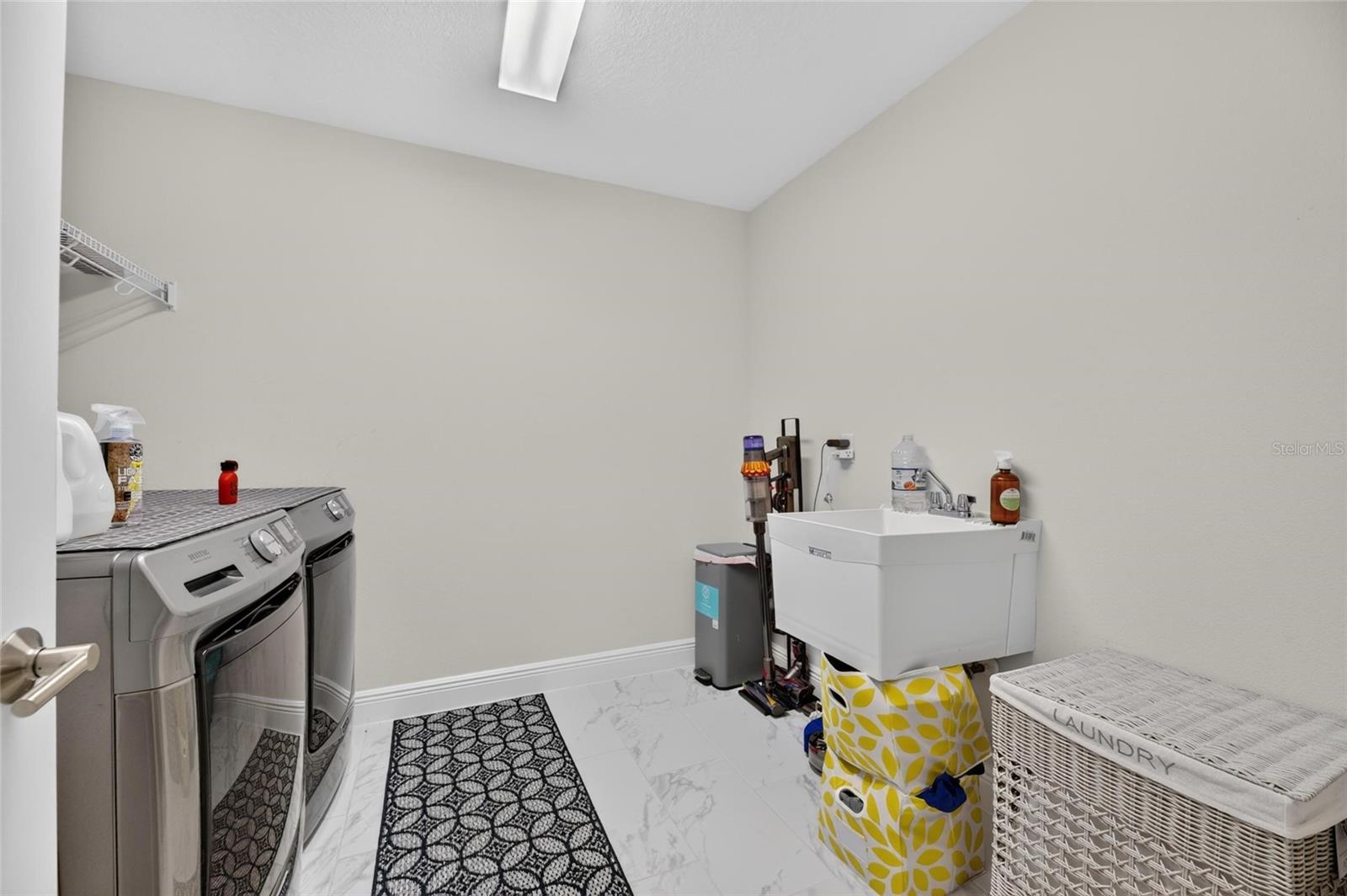 9125 WARM SPRINGS CIR — photo 43