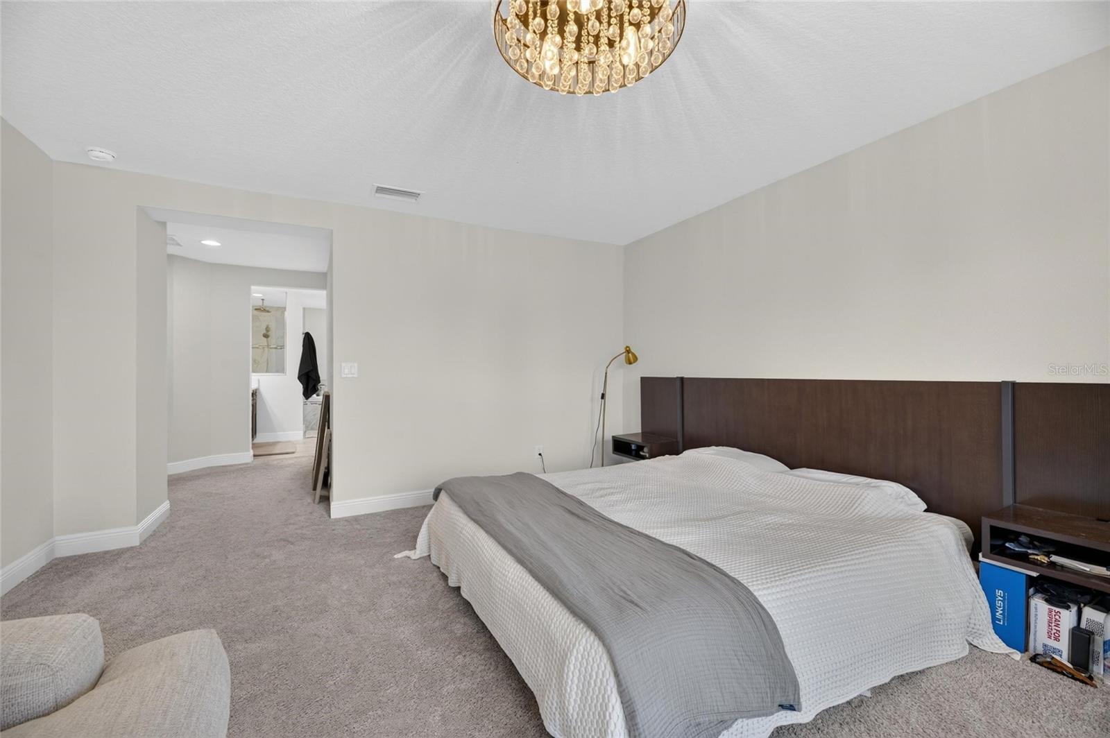 9125 WARM SPRINGS CIR — photo 37