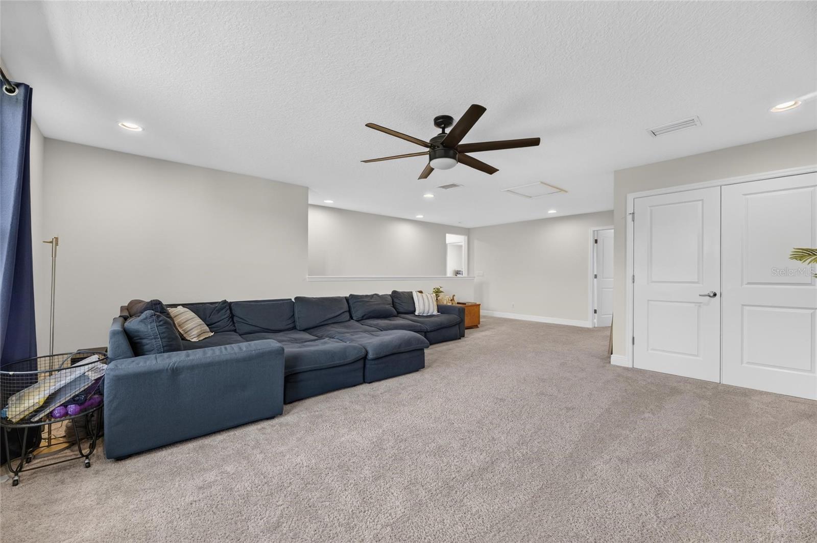 9125 WARM SPRINGS CIR — photo 26