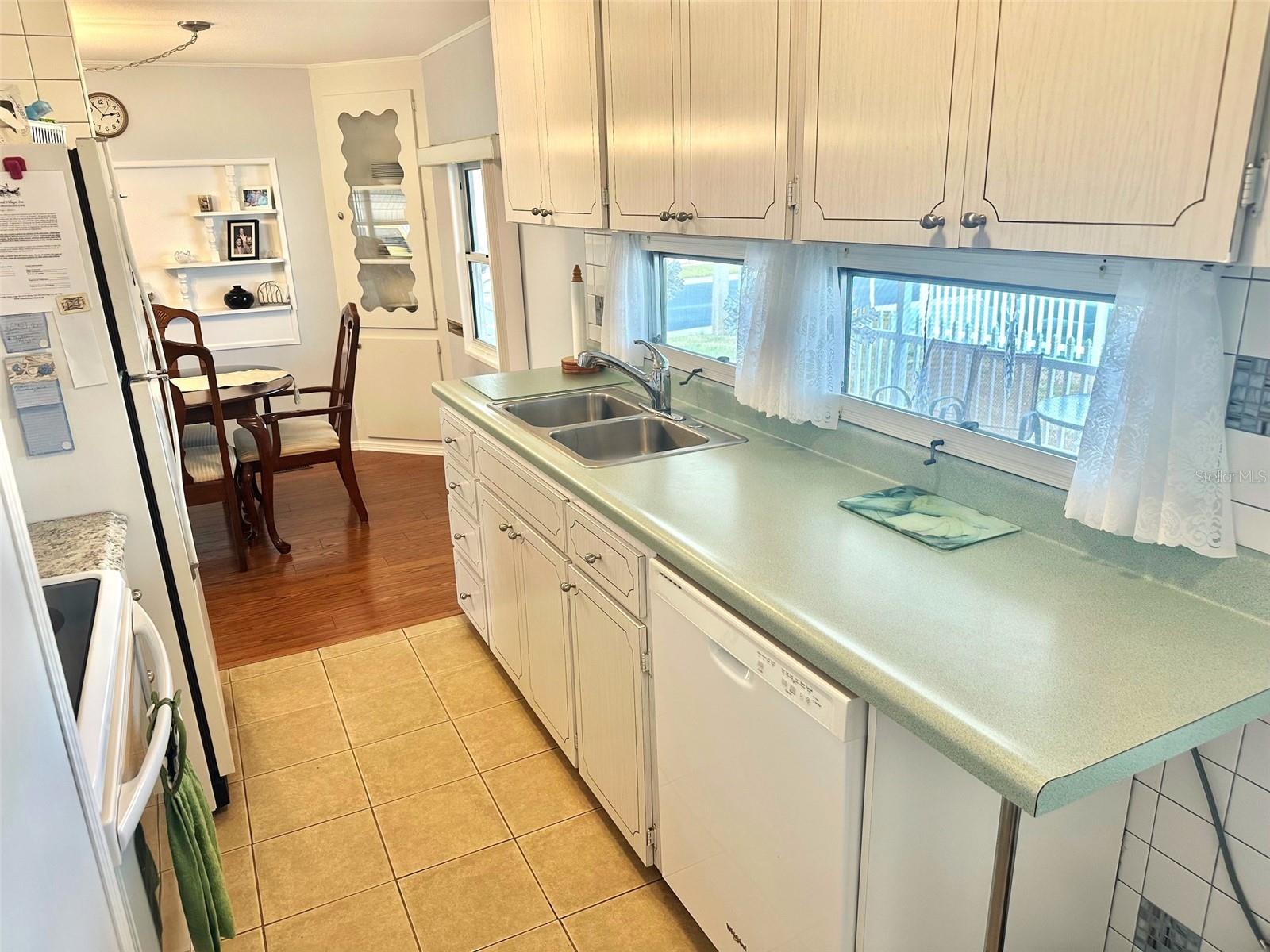2000 E BAY DR #102 — photo 12