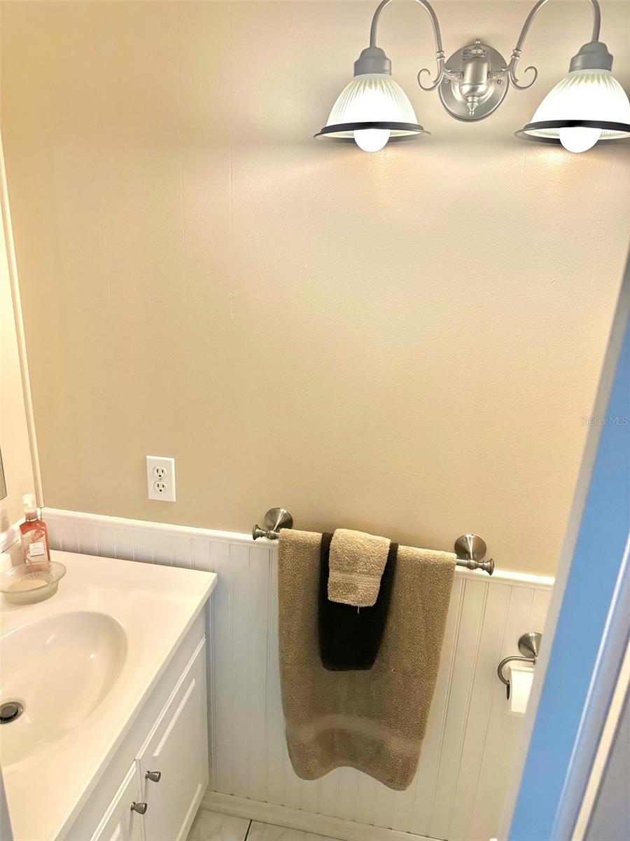 2000 E BAY DR #102 — photo 14