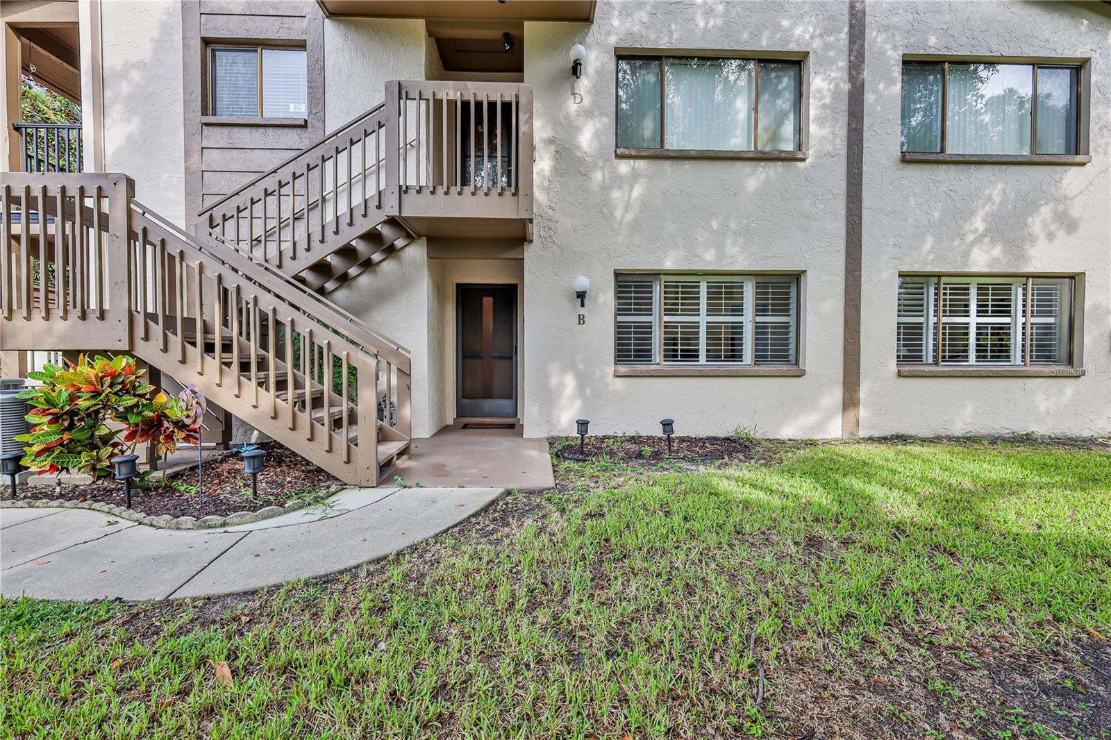 12906 FAIRWAY DR #B — photo 35