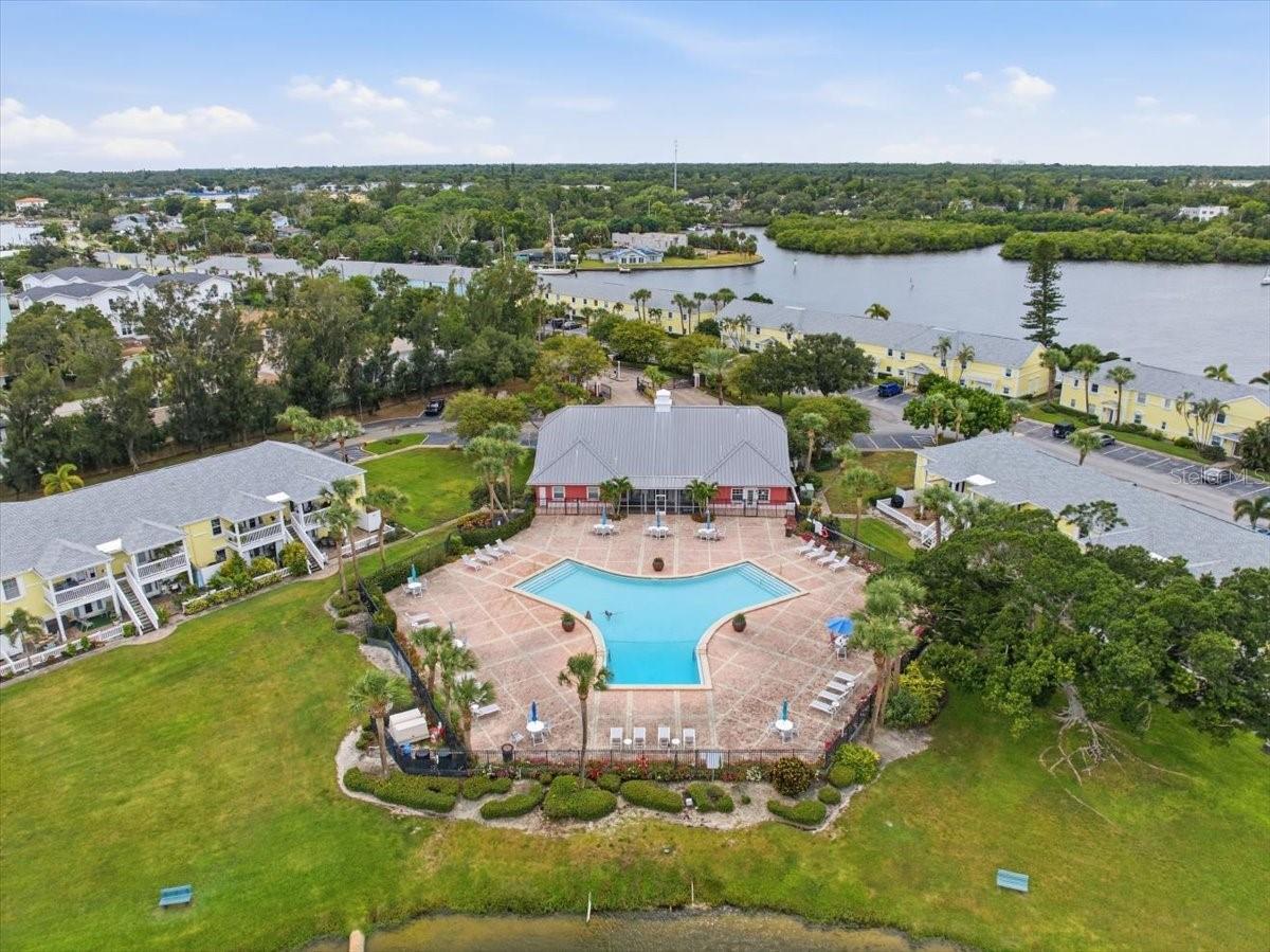 111 SEAHORSE DR SE #B — photo 58