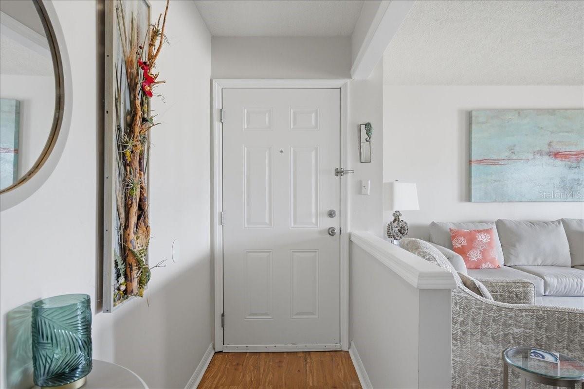111 SEAHORSE DR SE #B — photo 4