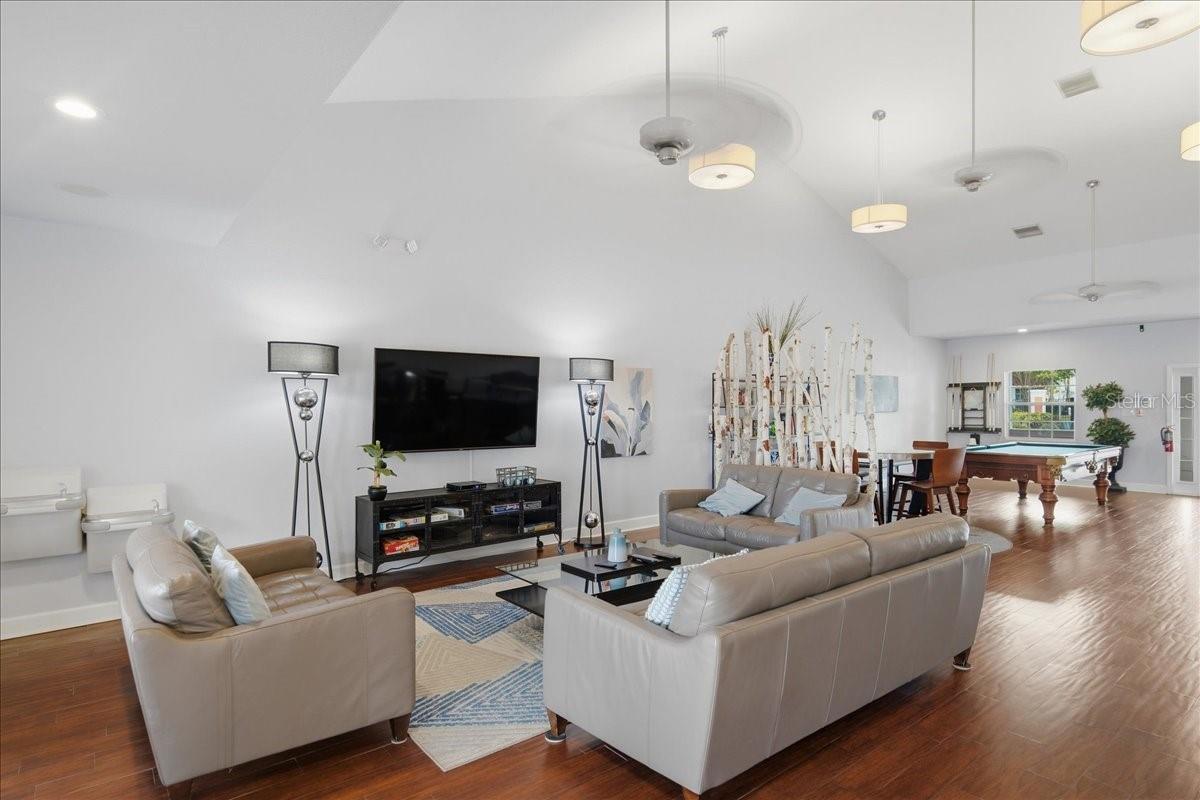 111 SEAHORSE DR SE #B — photo 43