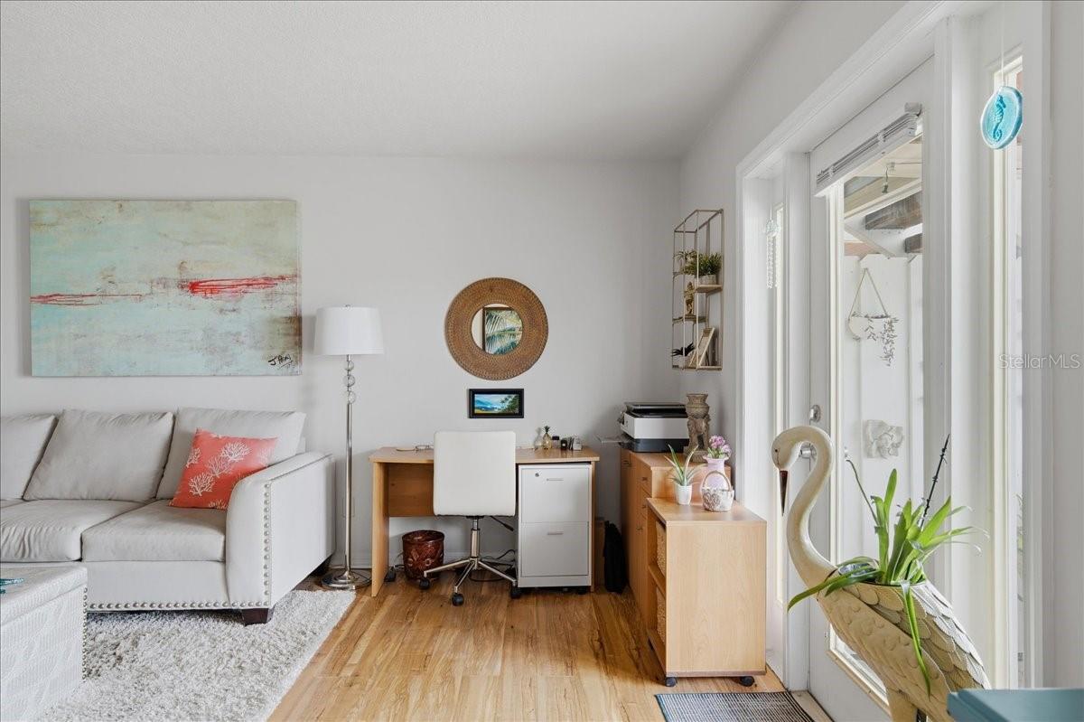 111 SEAHORSE DR SE #B — photo 8
