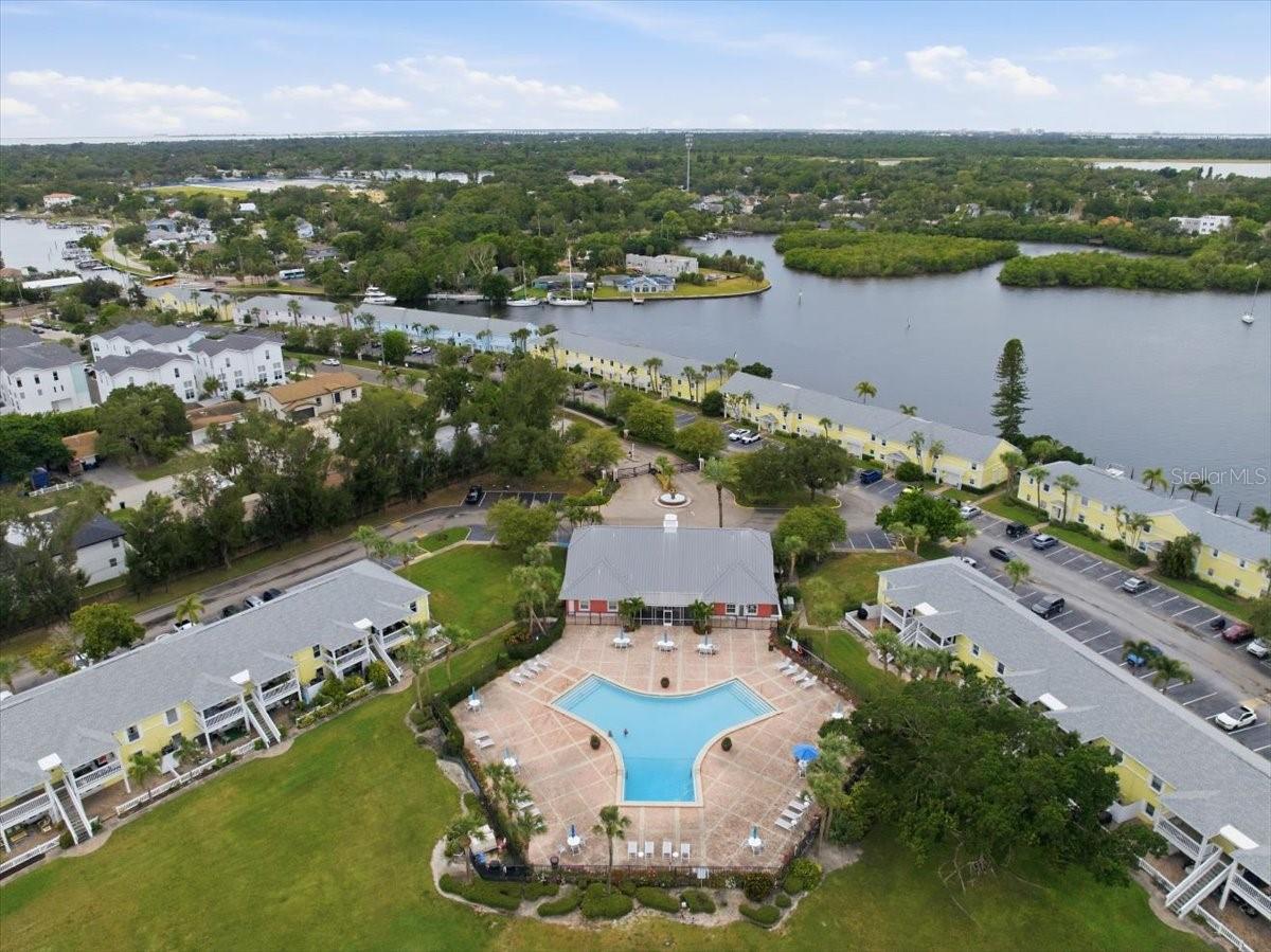 111 SEAHORSE DR SE #B — photo 60