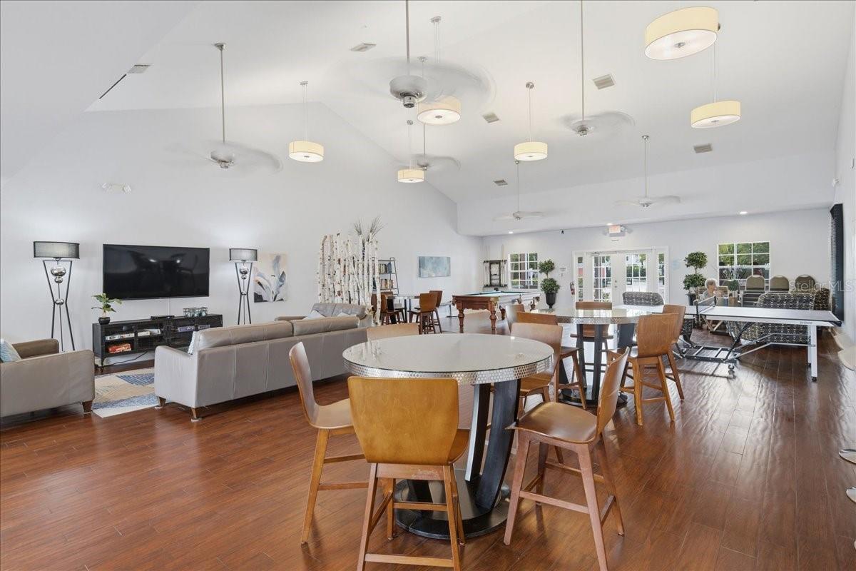 111 SEAHORSE DR SE #B — photo 44