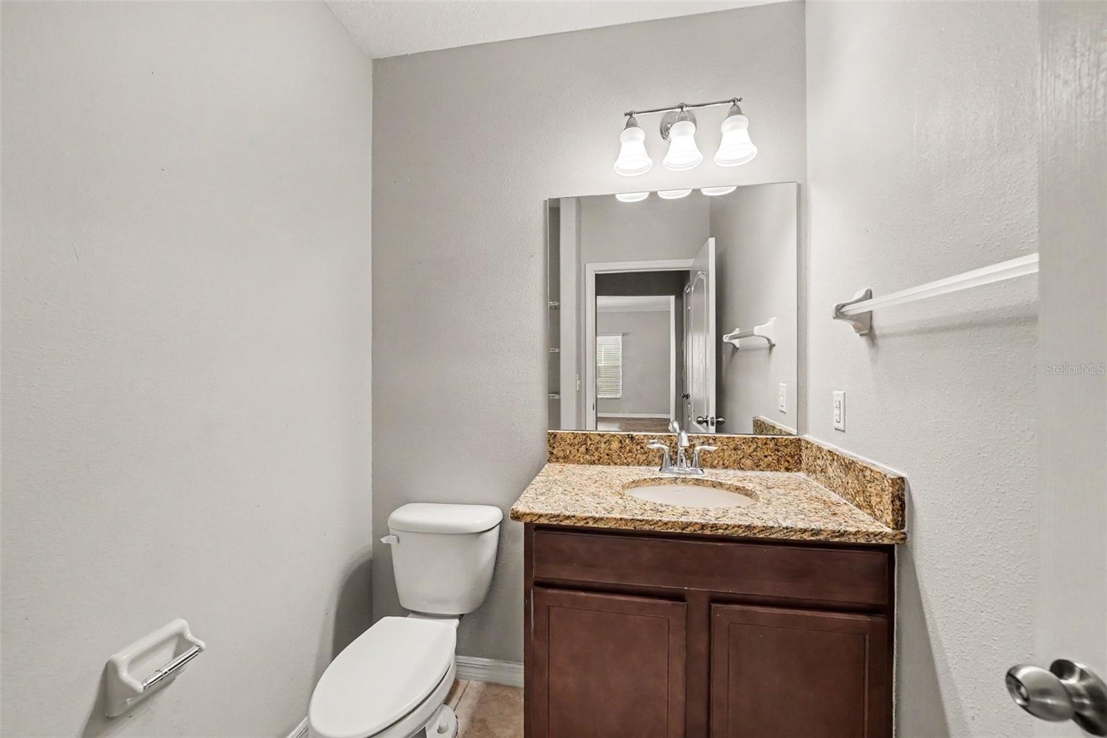 1904 HAWKS VIEW DR — photo 15