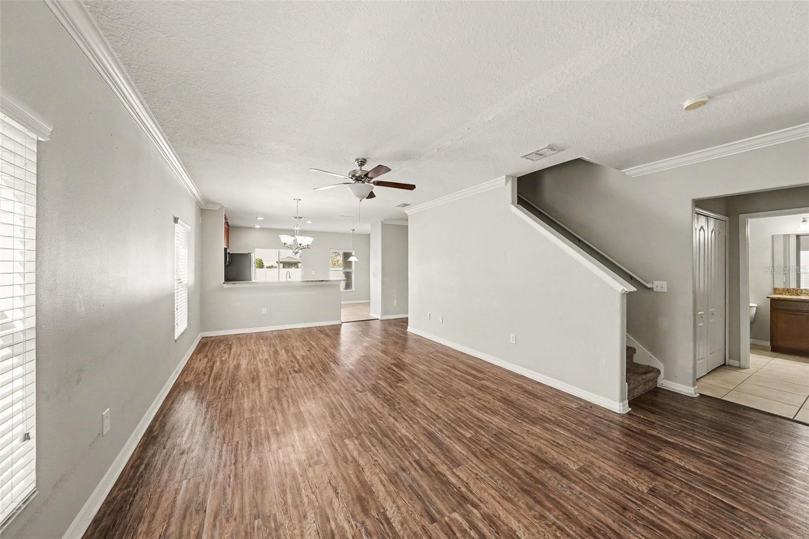 1904 HAWKS VIEW DR — photo 3