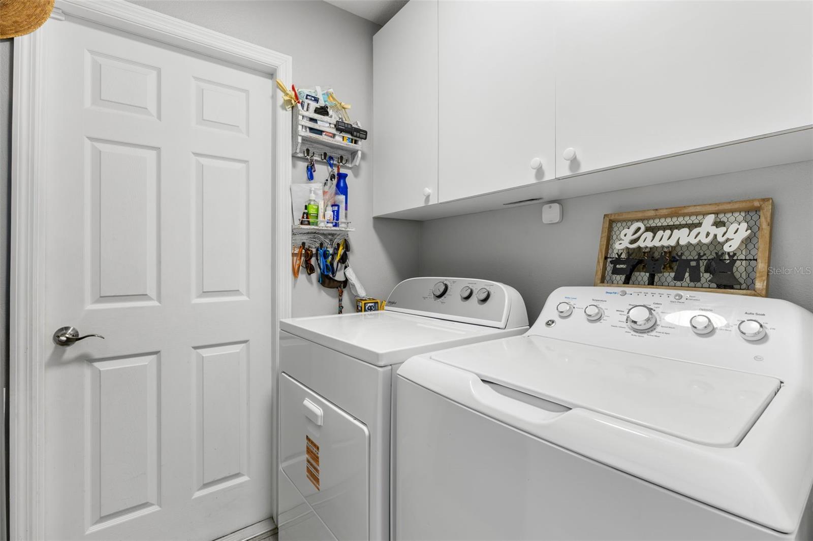 1527 RIVER CT — photo 32