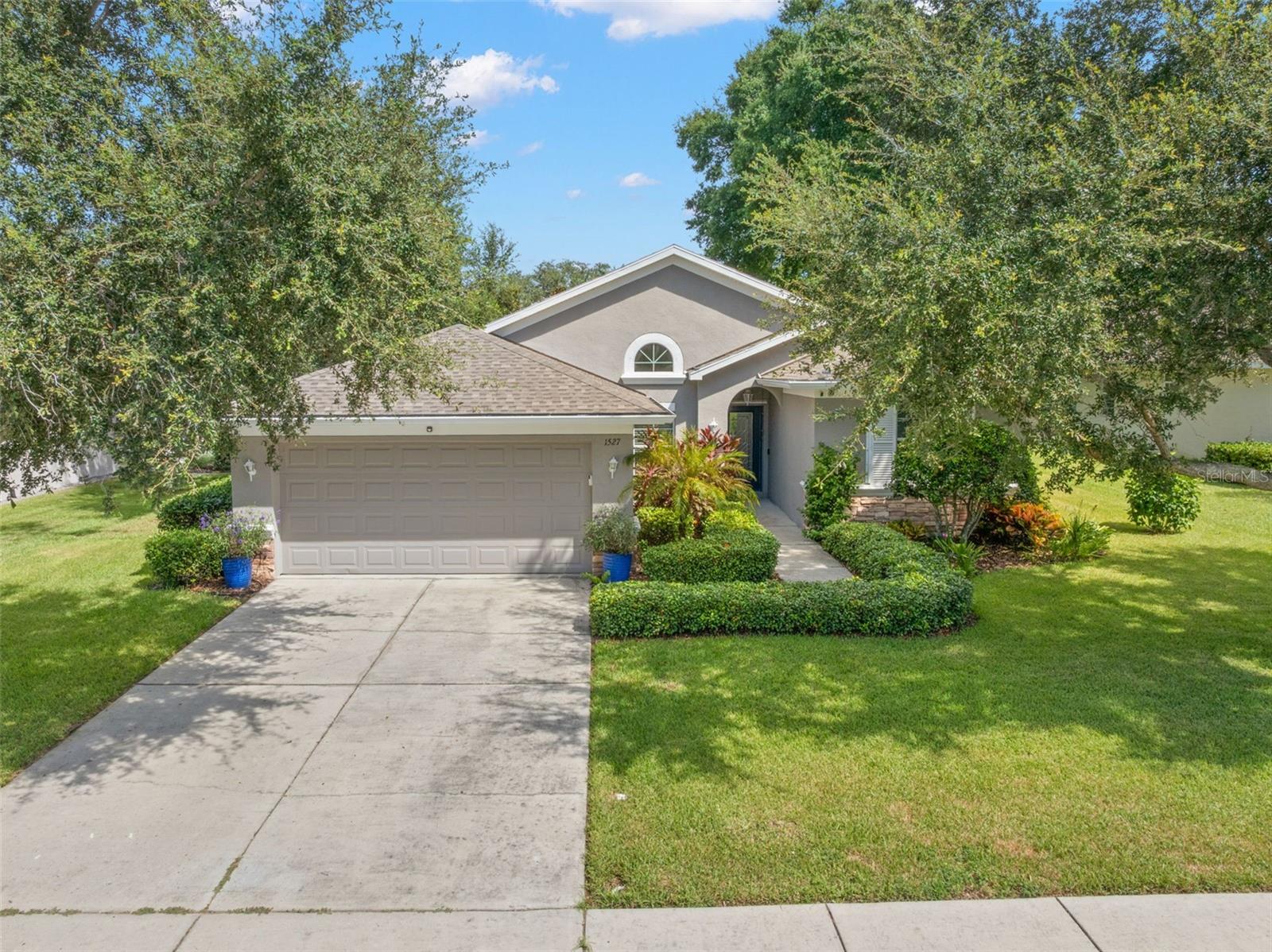 1527 RIVER CT — photo 43